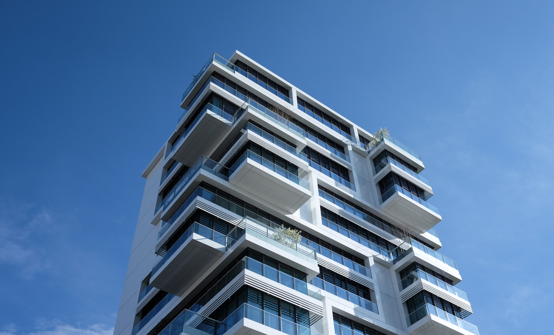 pexels-photo-87223 New Design Modern Apartment With Pool