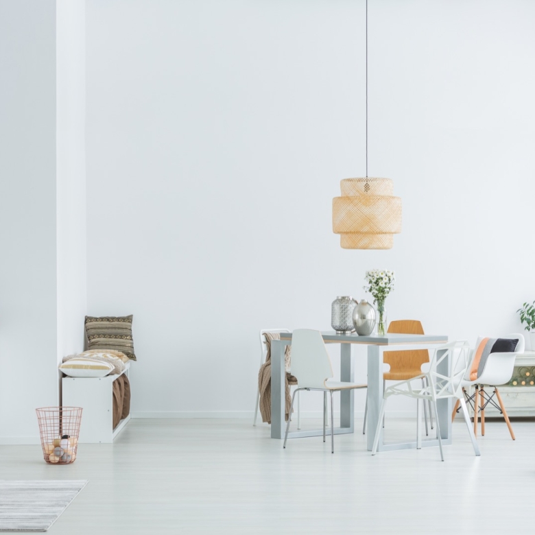 Contemporary apartment