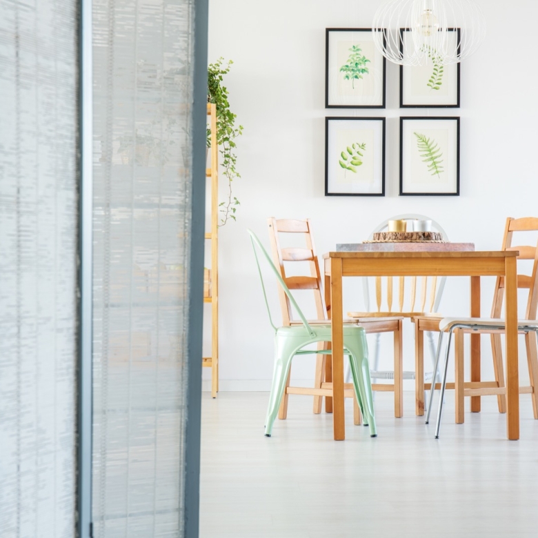 Contemporary apartment