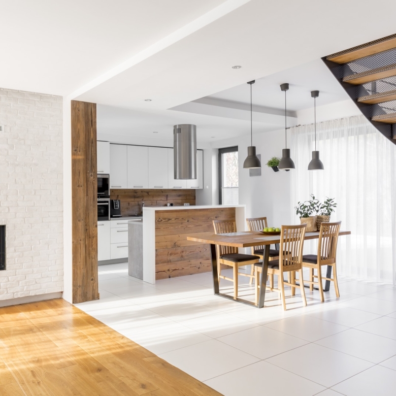 Contemporary apartment