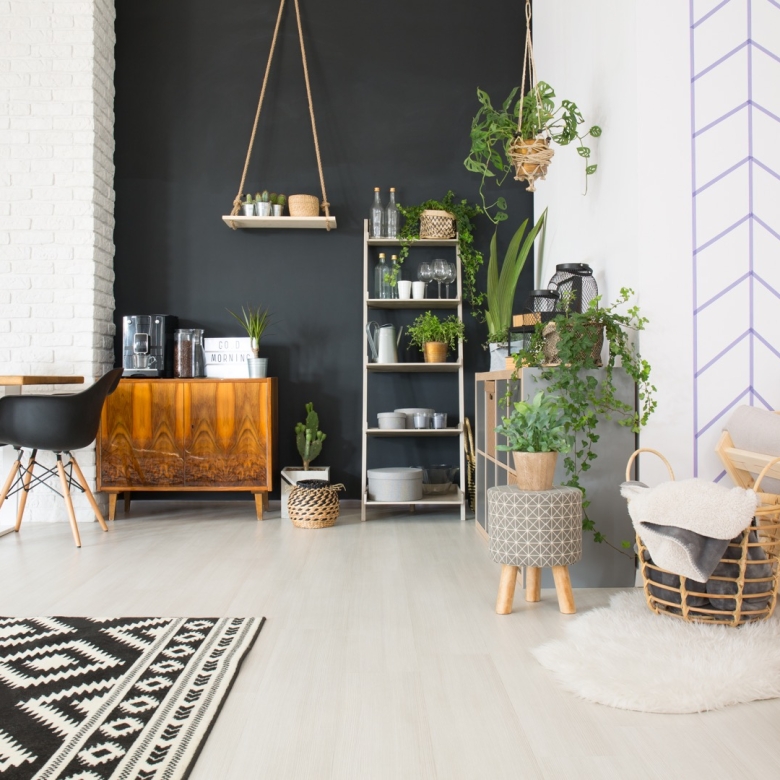 Contemporary apartment