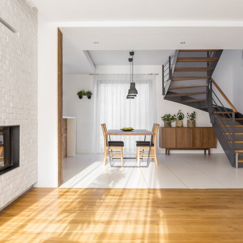 Contemporary apartment