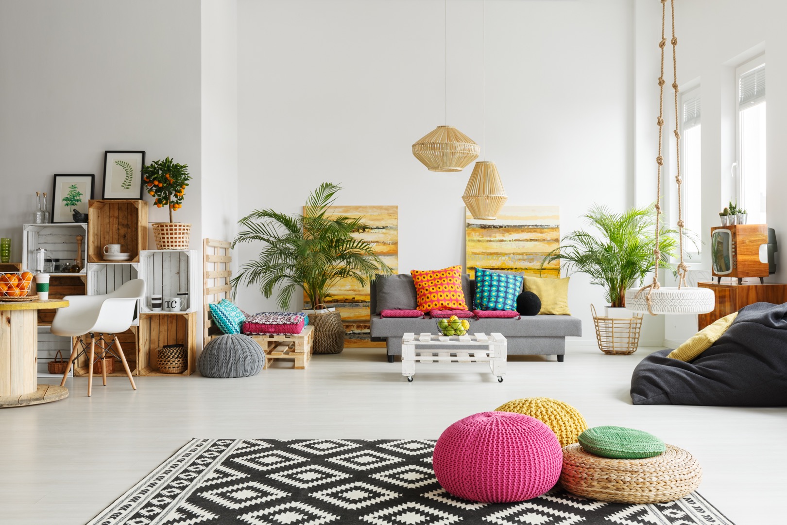 Loft living room Gorgeous apartment bay front