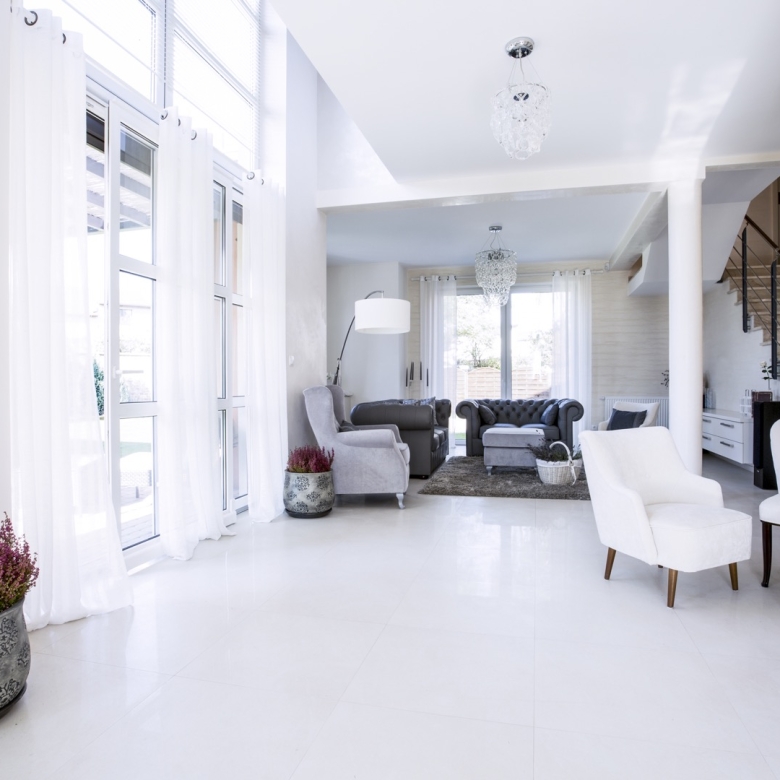 Modern apartment on the bay