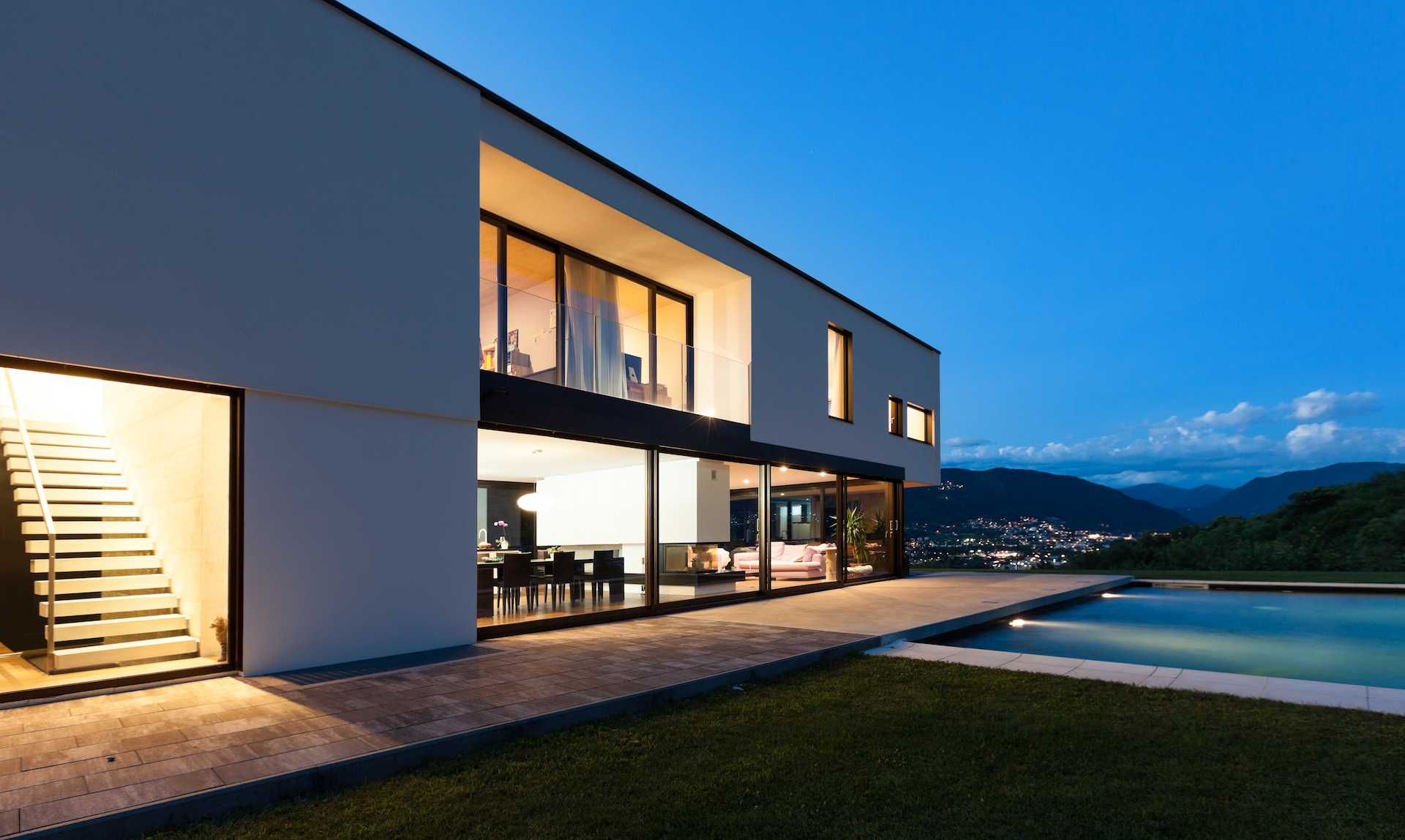 200 Modern Design Villa With Pool And Guest House