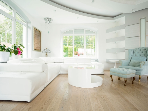 Modern apartment on the bay