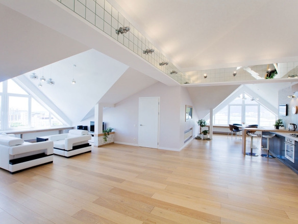 Modern apartment on the bay